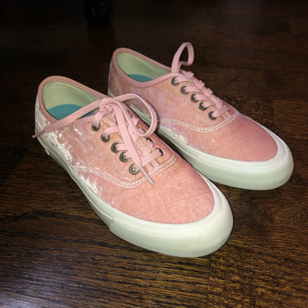 J Crew Legend Velvet Sneaker